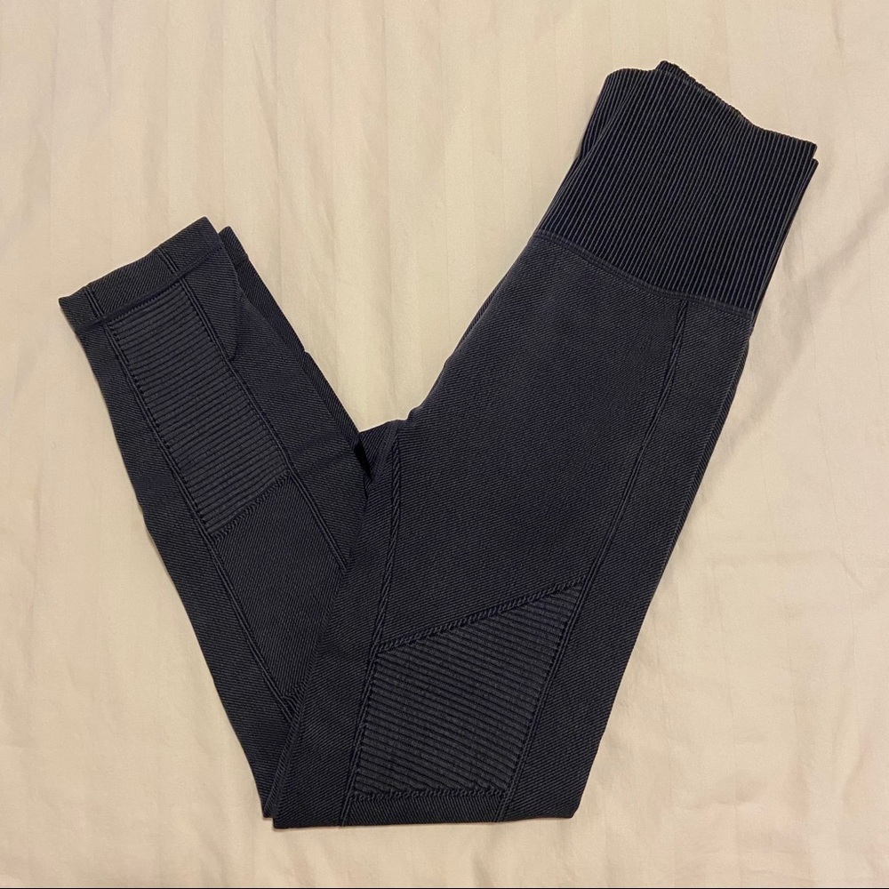 Yummie moto leggings medium/large washed black